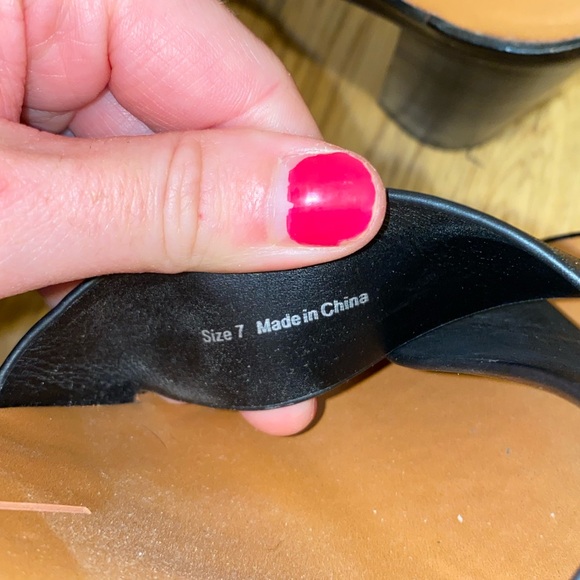 Dolce Vita Black Sandal Heel - Picture 3 of 5